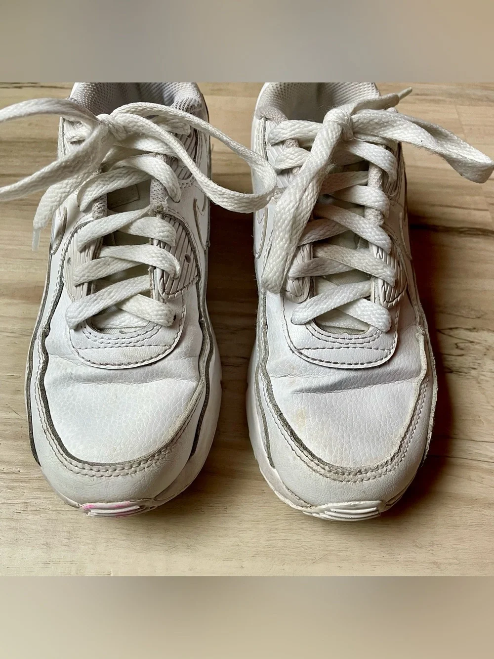 Nike White Air Max Leather Sneakers children’s size 1.5 Y